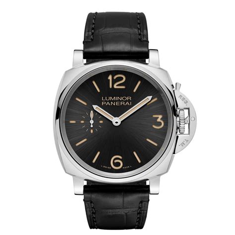 panerai pam 00676 review|Panerai luminor due black.